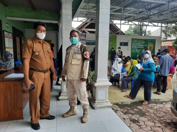 Pelayanan vaksinasi covid-19 "Kedungwungu Sehat dan Kuat"
